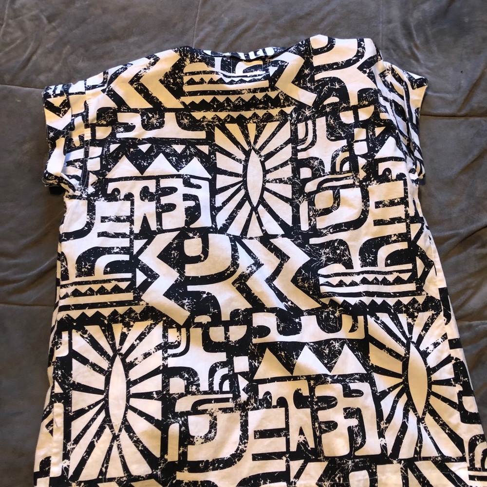 Body button up - Picture 2 of 3